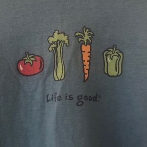 EUC Life Is Good Women’s T-Shirt Size XL